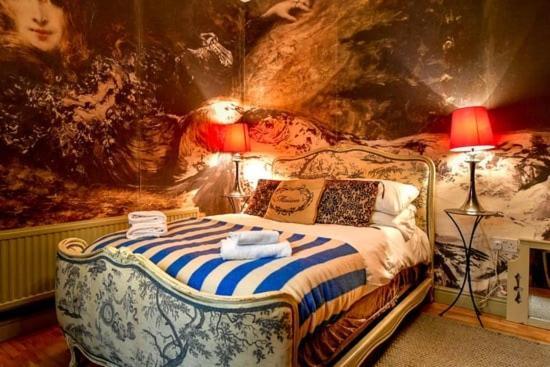 Quirky 4 Bedroom Apartment With Terrace Кардиф Екстериор снимка